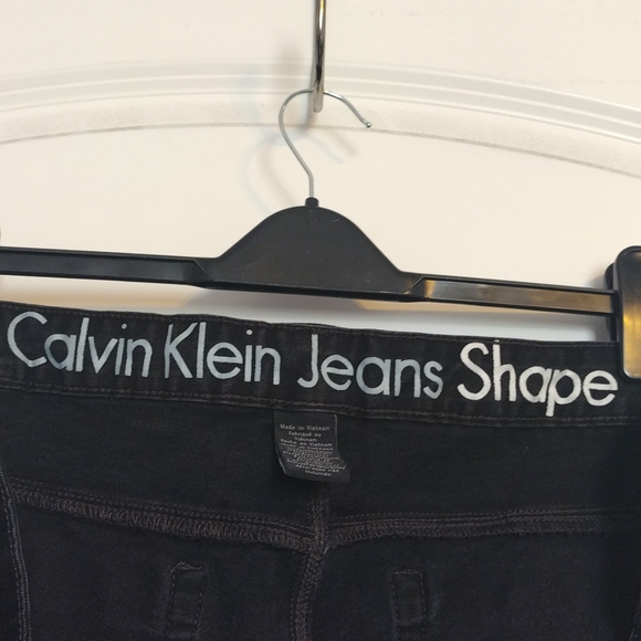 Calvin Klein shape plus black straight leg jeans - Picture 5 of 5